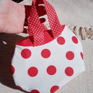 Piros nagy pöttyös randitáska, alkalmi kistáska, textil vidám táska, Táska & Tok, Kézitáska & válltáska, Kézitáska, Varrás, MESKA