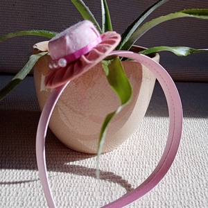 Rózsaszín pöttyös kalapos hajráf, hajpánt - ruha & divat - hajdísz & hajcsat - hajráf & hajpánt - Meska.hu