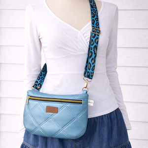 Kék párduc - kicsi oldaltáska, Táska & Tok, Kézitáska & válltáska, Vállon átvethető táska, Varrás, MESKA