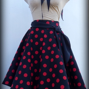 Cherryland Design Fonák Katica fekete alapon piros pöttyös  rockabilly szoknya. - ruha & divat - női ruha - szoknya - Meska.hu