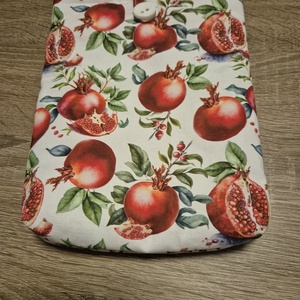 Könytartó - könyv & zene - könyvtok - Meska.hu