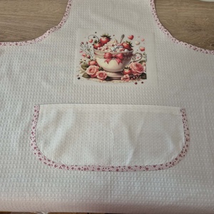 Kötény darázsvászonból, mosásálló matricával díszítve. - Meska.hu