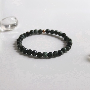 Angyalok Szárnyán Szerafinit ásvány karkötő, Szerafinit ásvány karkötő, Szerafinit karkötő, ásvány karkötő fűzés, ásvány - ékszer - karkötő - gyöngyös karkötő - Meska.hu