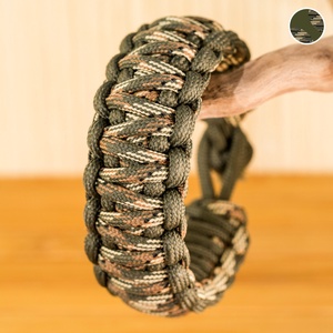- Királykobra - paracord karkötő -  - Meska.hu