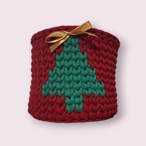 Fenyőfás karácsonyi kosár, Karácsony, Karácsonyi lakásdekoráció, Karácsonyi lakásdíszek, Horgolás, MESKA