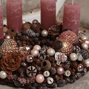 Rózsaszín rusztikus gömbös - adventi koszorú - karácsony - Meska.hu