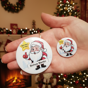 Mikulásváró Kitűző  Szállítás Akár 500 Ft!  Névvel, 2 Méretben, Ékszer, Kitűző és Bross, , MESKA