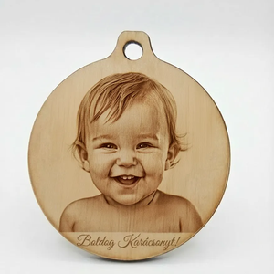 Egyedi Fényképes Karácsonyfadísz Fából � Postázás már 450Ft-tól ! - Igazán Személyes Ajándék - karácsony - karácsonyi lakásdekoráció - karácsonyfadíszek - Meska.hu