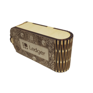 Ledger Tok Fából � Gravírozott Hardvertárca Tároló Nano S/S Plus-hoz - táska & tok - pénztárca & más tok - pénztárca - férfi pénztárca - Meska.hu