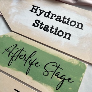 Irányjelző tábla esküvőre - esküvő - dekoráció - gyertya & gyertyatartó - Meska.hu