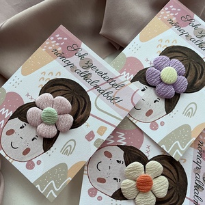 Nőnapi virágos hajgumi ajándék  - ruha & divat - hajdísz & hajcsat - hajgumi - Meska.hu