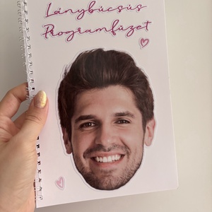 Nyomtatott Lánybúcsús Programfüzet - személyre szabható:     párom arca mindenhol (fiance head cutout), Esküvő, Lánybúcsú, Fotó, grafika, rajz, illusztráció, MESKA
