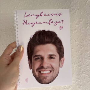 Nyomtatott Lánybúcsús Programfüzet - személyre szabható:     párom arca mindenhol (fiance head cutout) - esküvő - lánybúcsú - Meska.hu