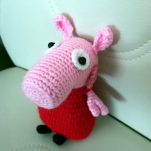 Horgolt Peppa Pig - játék & sport - plüssállat & játékfigura - malac - Meska.hu