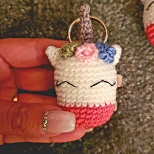 Horgolt cuki Unikornis kulcstartó - táska & tok - kulcstartó & táskadísz - kulcstartó - Meska.hu