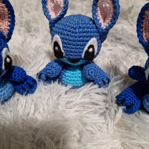 Horgolt Stich figura - játék & sport - plüssállat & játékfigura - más figura - Meska.hu
