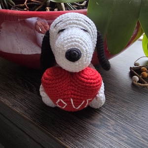 Valentin szerelmes Snoopy kiskutyus - játék & sport - plüssállat & játékfigura - kutya - Meska.hu