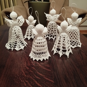 Karácsonyi horgolt angyalka  - karácsony - karácsonyi lakásdekoráció - karácsonyfadíszek - Meska.hu