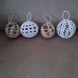 Horgolt karácsonyi gömbök - Meska.hu