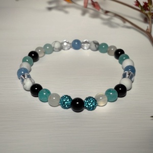 Theta ásványkarkötő - egyensúly - hegyikristály, amazonit, apacsszem obszidián, howlit, achát, jáde, Ékszer, Karkötő, Ásványkarkötő, Gyöngyfűzés, gyöngyhímzés, Ékszerkészítés, MESKA