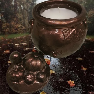 Boszorkány üst fedővel- pumpkin spice illatú szójagyertyával  - otthon & életmód - gyertya, illat, aroma - gyertyatartó - Meska.hu