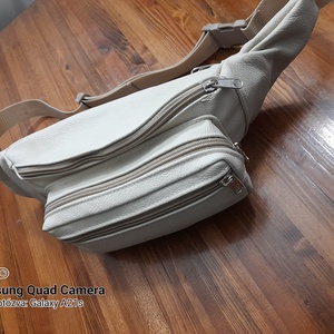 Négyrekeszes bőr övtáska - Meska.hu