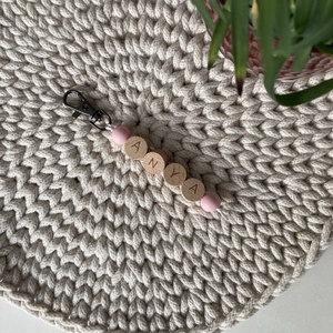 Anyák napi kulcstartó anya, mama, papa, egyedi névvel, Táska & Tok, Kulcstartó & Táskadísz, Kulcstartó, Gyöngyfűzés, gyöngyhímzés, MESKA