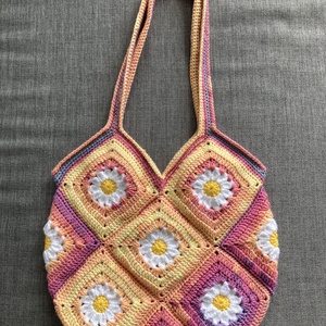 Horgolt virágos táska - táska & tok - kézitáska & válltáska - válltáska - Meska.hu Horgolt virágos táska - táska & tok - kézitáska & válltáska - válltáska - Meska.hu