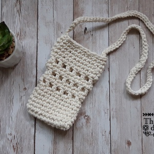 Horgolt nyakba akasztható telefontartó - táska & tok - pénztárca & más tok - telefontok - Meska.hu