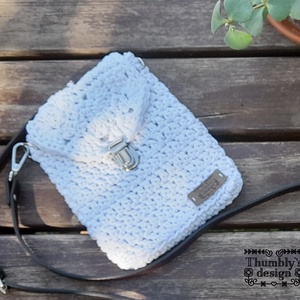 Horgolt phonebag táska - Meska.hu