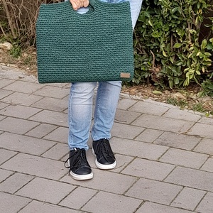 Horgolt laptop táska  - táska & tok - laptoptáska, laptop hátizsák - Meska.hu