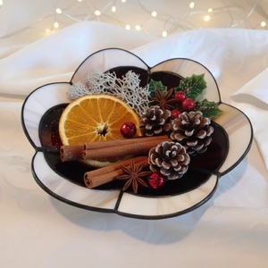 Tiffany dísztányér - egy csipet luxus a mindennapokban - otthon & életmód - dekoráció - asztal és polc dekoráció - dekorációs tál, tartó - Meska.hu