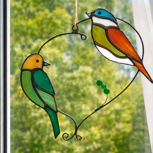 Az összetartozás csendes szépsége - madárka pár tiffany ablakdísz Anyák napjára, Otthon & Életmód, Dekoráció, Ajtó- és ablak dekoráció, Ablakdísz, Üvegművészet, MESKA