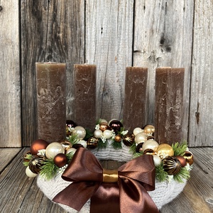 Arany és csokoládébarna adventi koszorú, Karácsony, Adventi díszek, Adventi koszorú, Virágkötés, MESKA
