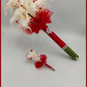 24 virágos Fehér Kála örök-csokor Piros díszítéssel + kitűzővel - esküvő - menyasszonyi- és dobócsokor - Meska.hu