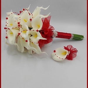 24 virágos Fehér Kála örök-csokor Piros díszítéssel + kitűzővel, Esküvő, Menyasszonyi- és dobócsokor, Virágkötés, Meska