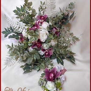 Vintage mályva orchideás-fehér boglárkás, rózsás örök-csokor + kitűzővel , Esküvő, Menyasszonyi- és dobócsokor, Virágkötés, Meska
