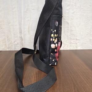 Mintás válltáska - táska & tok - kézitáska & válltáska - vállon átvethető táska - Meska.hu Mintás válltáska - táska & tok - kézitáska & válltáska - vállon átvethető táska - Meska.hu