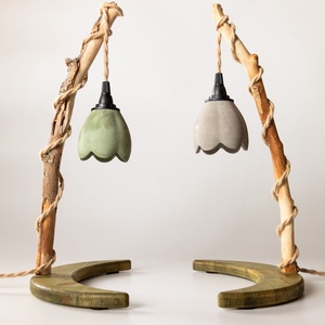 TimberLightConceptions Asztali lámpa - Kapribogyó - Meska.hu