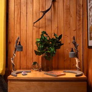 TimberLightConceptions Asztali lámpa - Antracit - Meska.hu