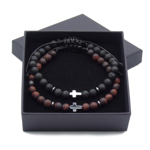 Díszdobozos férfi karkötő szett - macskaszem és lávakő férfi karkötő pár - Meska.hu