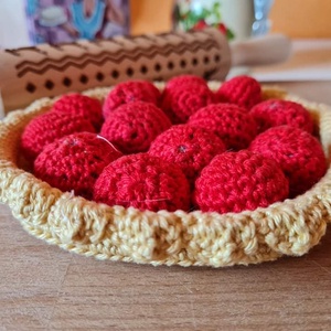 Horgolt pite - játék & sport - készségfejlesztő és logikai játék - montessori szivárvány, waldorf játékok - Meska.hu