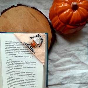 Filc könyvjelző - könyv & zene - könyvjelző - Meska.hu