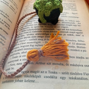 Boszi üstös könyvjelző - könyv & zene - könyvjelző - Meska.hu Boszi üstös könyvjelző - könyv & zene - könyvjelző - Meska.hu