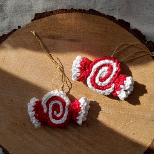 Horgolt karácsonyfa dísz - karácsony - karácsonyi lakásdekoráció - karácsonyfadíszek - Meska.hu