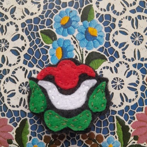 Filc kokárda - ékszer - kitűző és bross - Meska.hu