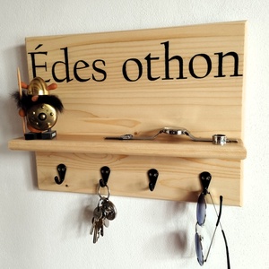 Kulcstartó - ÉDES OTHON - otthon & életmód - bútor - polc - Meska.hu