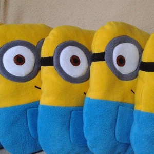 Minion - otthon & életmód - lakástextil - párna & párnahuzat - Meska.hu