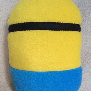 Kétszemű Minion játékfigura - játék & sport - plüssállat & játékfigura - plüss mesefigurák - Meska.hu
