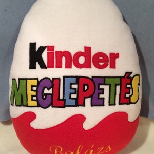 Kinder tojás párna , Otthon & Életmód, Babaszoba, gyerekszoba, Gyerek díszpárna, Varrás, Patchwork, foltvarrás, MESKA